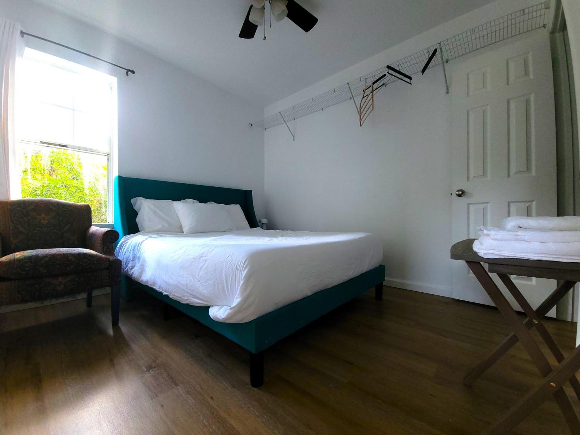 One Room In A Renovated Duplex House Near Fsu แทลลาแฮสซี ภายนอก รูปภาพ